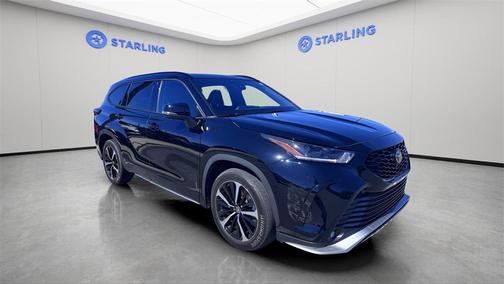2022 Toyota Highlander XSE