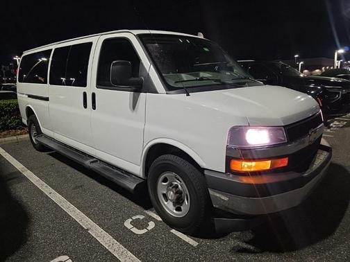2019 Chevrolet Express 3500 LT