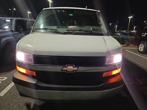 2019 Chevrolet Express 3500 LT