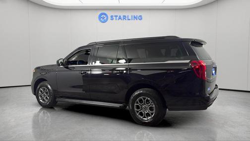 Black Metallic 2025 Ford Expedition Max Active 4x2