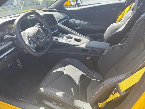 2026 Chevrolet Corvette Stingray w/1LT