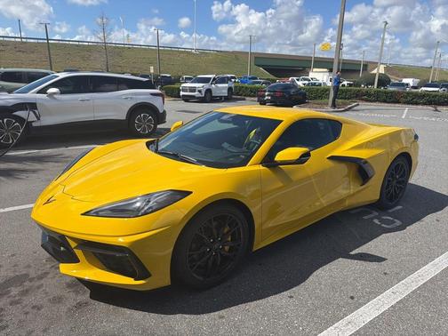 2026 Chevrolet Corvette Stingray w/1LT