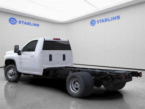 2025 Chevrolet Silverado 3500 WT