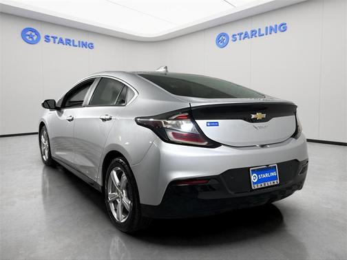 2018 Chevrolet Volt LT