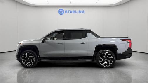 2025 Chevrolet Silverado EV RST