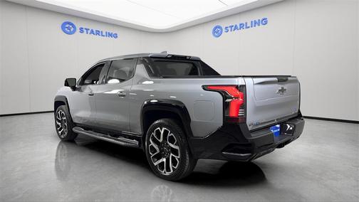 2025 Chevrolet Silverado EV RST