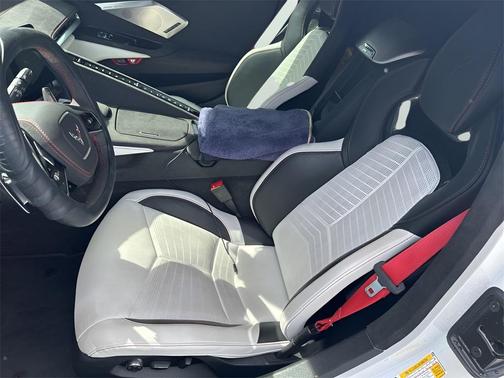 2023 Chevrolet Corvette Stingray w/3LT