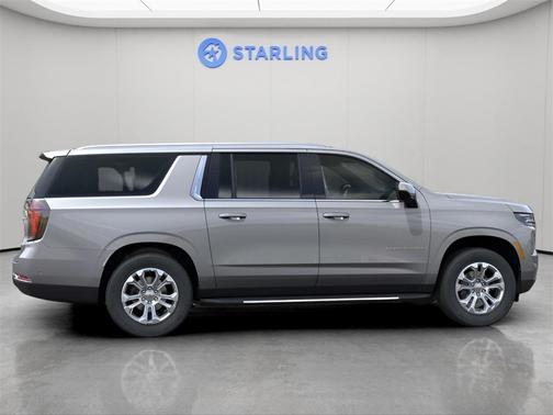 2025 Chevrolet Suburban LT