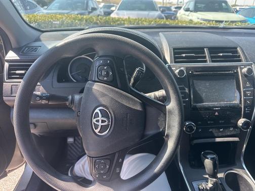 2017 Toyota Camry XLE