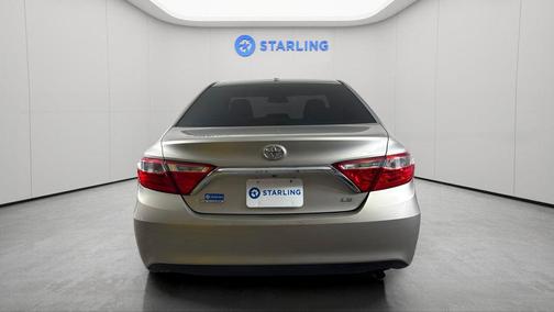 Tan 2017 Toyota Camry XLE