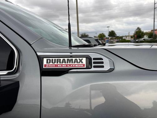 Sterling Metallic 2024 GMC Sierra 2500 Denali
