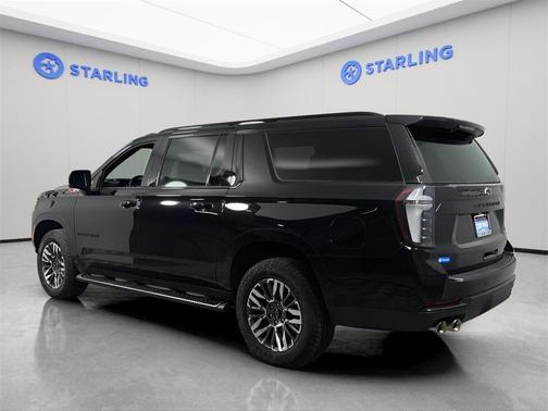 2025 Chevrolet Suburban 4WD Z71