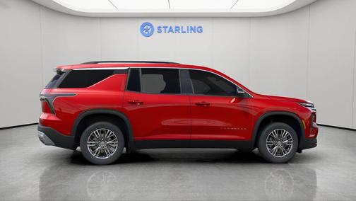 Radiant Red Tintcoat 2026 Chevrolet Traverse LT