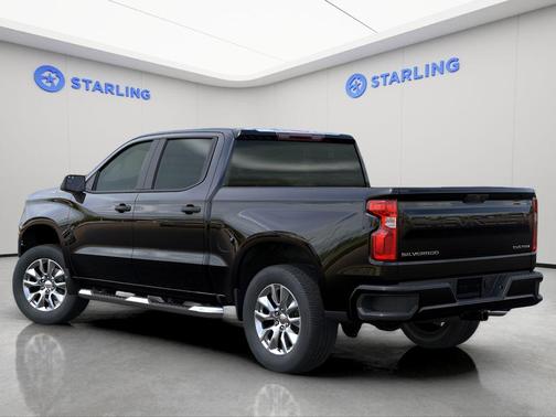 Black 2025 Chevrolet Silverado 1500 Custom