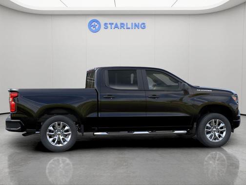 Black 2025 Chevrolet Silverado 1500 Custom