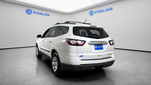 White 2014 Chevrolet Traverse LS