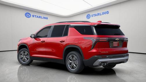 Radiant Red Tintcoat 2026 Chevrolet Traverse LT