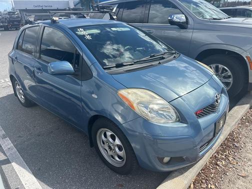 2010 Toyota Yaris Base