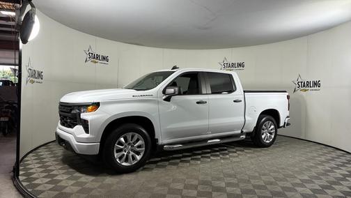Summit White 2024 Chevrolet Silverado 1500 Custom
