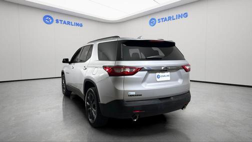 Silver Ice Metallic 2021 Chevrolet Traverse RS