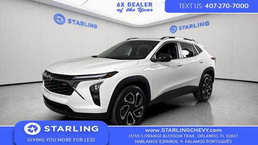 Summit White 2025 Chevrolet Trax FWD 2RS