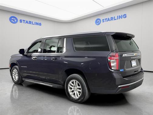 2023 Chevrolet Suburban LT