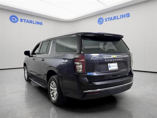 2023 Chevrolet Suburban LT