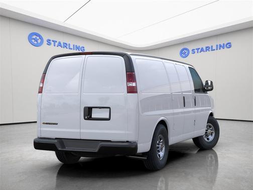 2025 Chevrolet Express 2500 RWD 2500 Regular Wheelbase WT