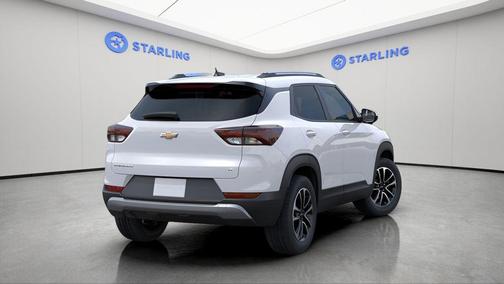 Summit White 2026 Chevrolet Trailblazer LT