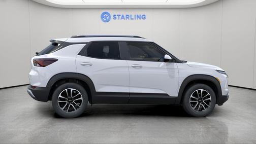 Summit White 2026 Chevrolet Trailblazer LT