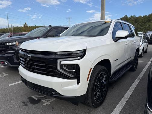 2025 Chevrolet Tahoe 2WD RST