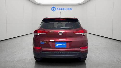 Ruby Wine 2017 Hyundai TUCSON SE