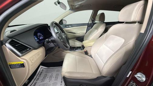 Ruby Wine 2017 Hyundai TUCSON SE
