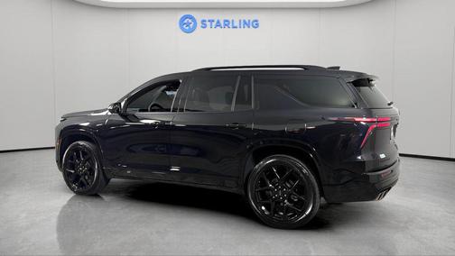 Mosaic Black Metallic 2024 Chevrolet Traverse RS