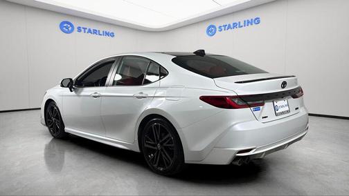 Wind Chill Pearl 2025 Toyota Camry XSE