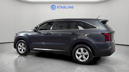 2022 Kia Sorento LX