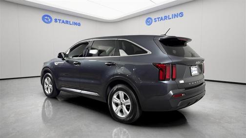 2022 Kia Sorento LX