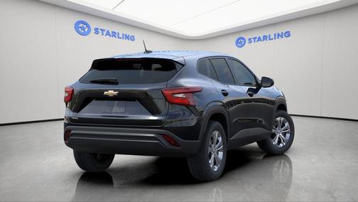Mosaic Black Metallic 2026 Chevrolet Trax LS