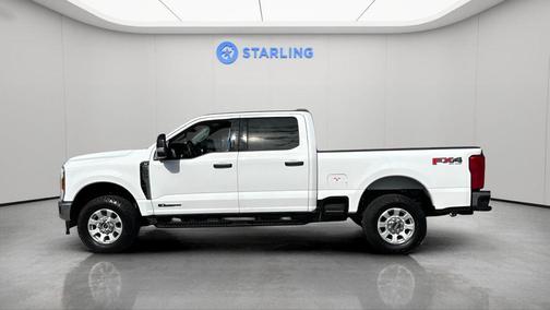 Oxford White 2024 Ford F-250 XLT