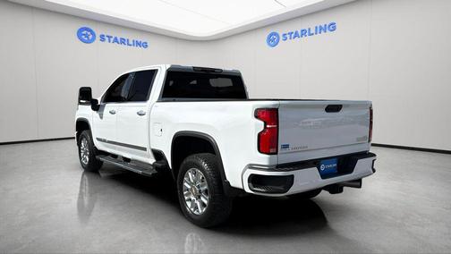 Summit White 2024 Chevrolet Silverado 2500 High Country