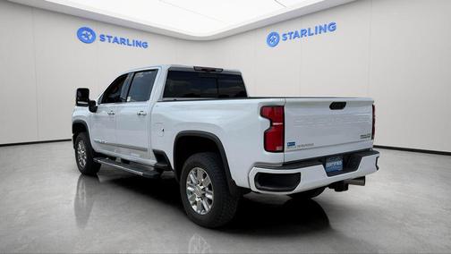 Summit White 2024 Chevrolet Silverado 2500 High Country
