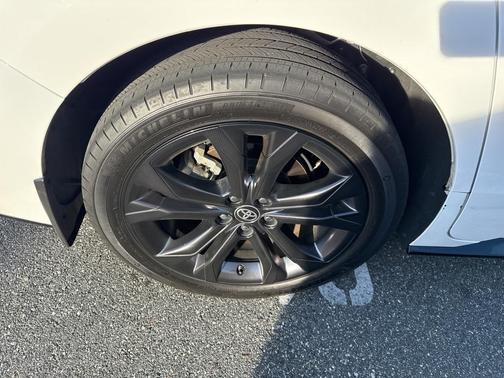 2024 Toyota Sienna XSE 7 Passenger