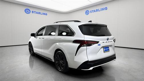 2024 Toyota Sienna XSE 7 Passenger