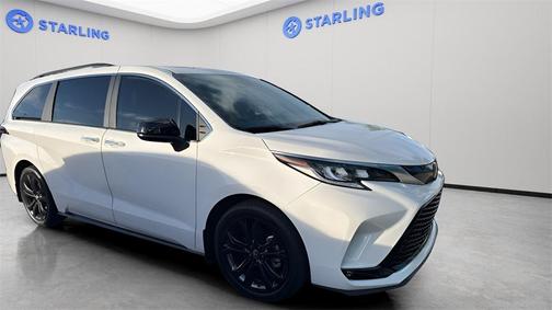 2024 Toyota Sienna XSE 7 Passenger