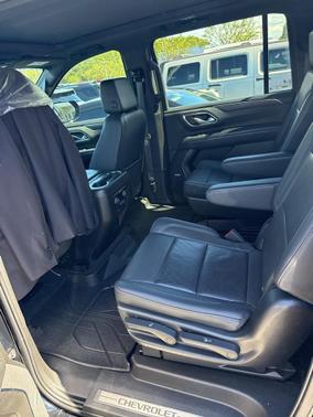 2022 Chevrolet Suburban LT