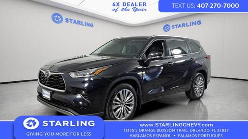 Midnight Black Metallic 2023 Toyota Highlander Platinum