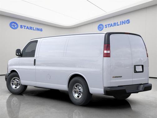 2025 Chevrolet Express 2500 RWD 2500 Regular Wheelbase WT