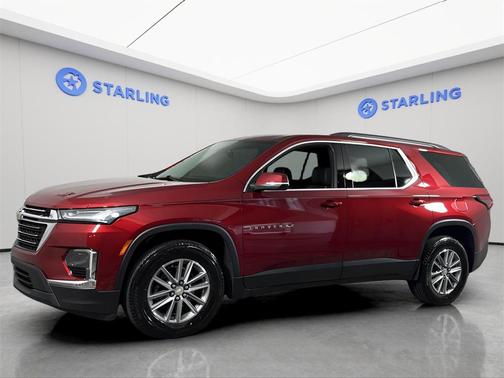 2023 Chevrolet Traverse LT Leather