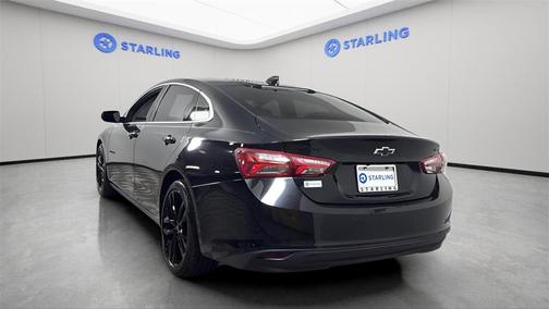 2022 Chevrolet Malibu FWD LT