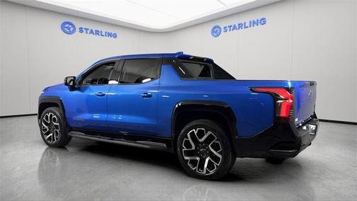 2025 Chevrolet Silverado EV RST